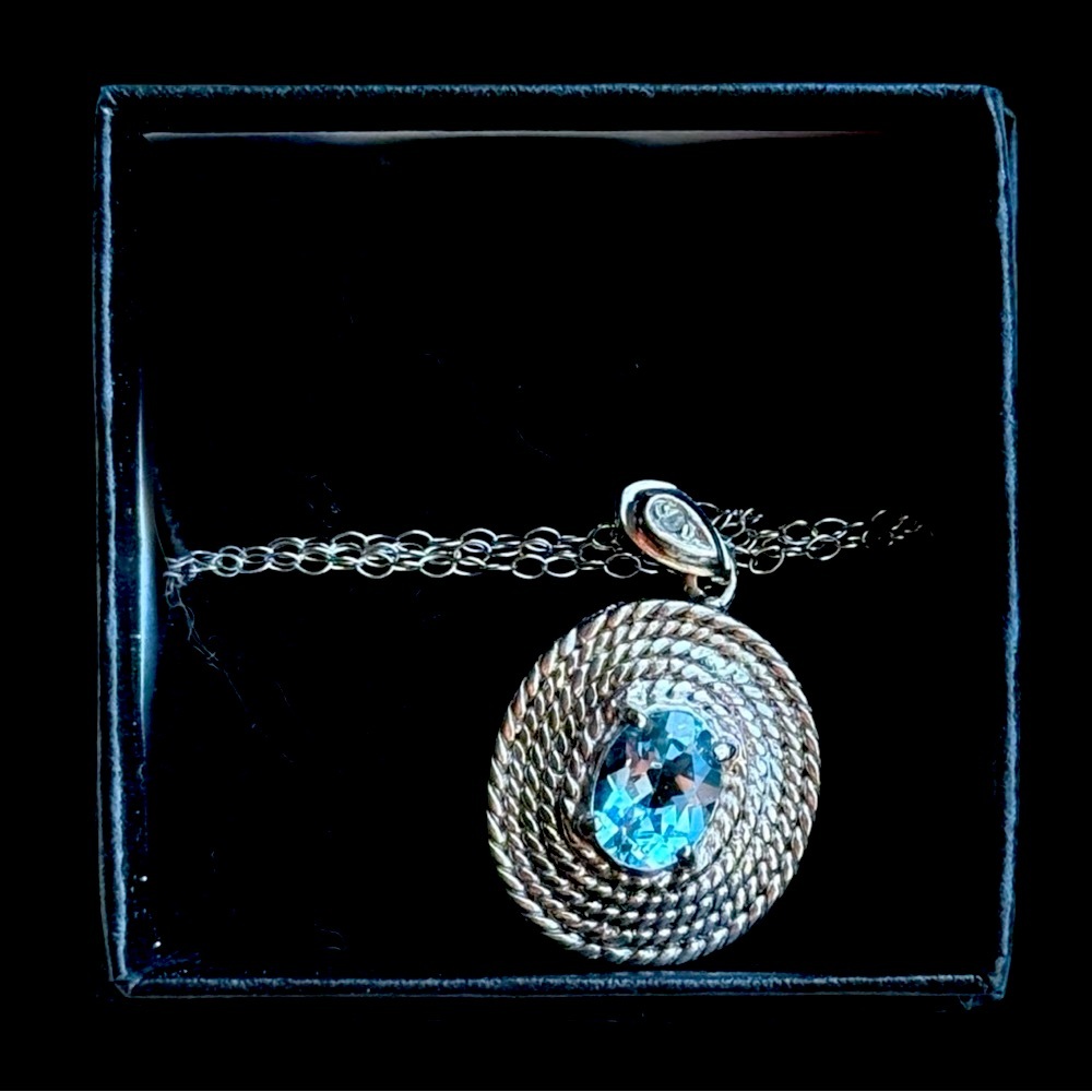 STUNNING GENUINE DIAMOND 1.0ct SWISS BLUE TOPAZ 925 DESIGNER NECKLACE